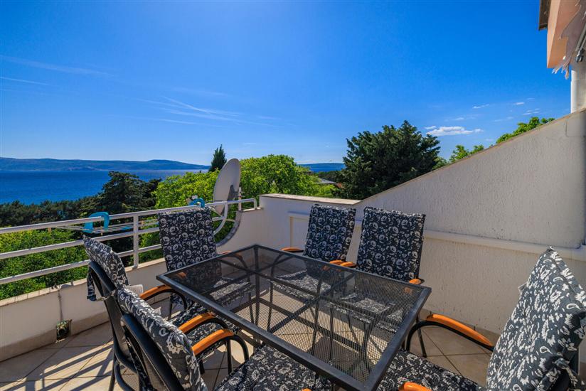 Apartment A4, for 6 persons