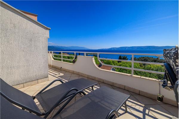 Apartment A4, for 6 persons