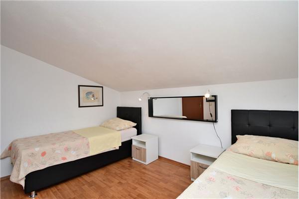 House K1, for 9 persons