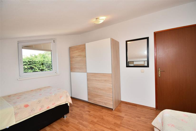 House K1, for 9 persons