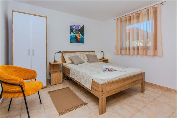 Apartment A1, for 4 persons