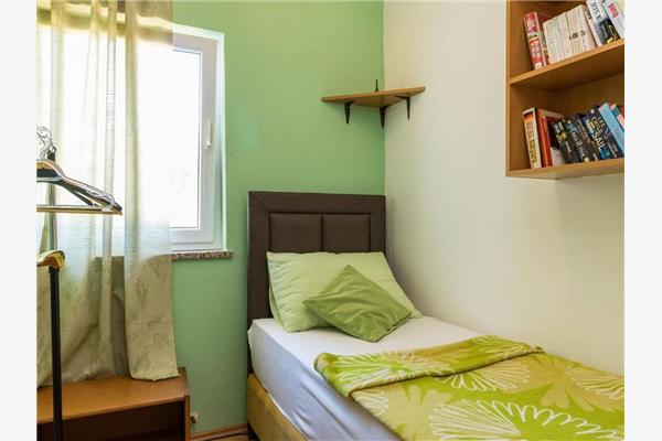 House K1, for 9 persons