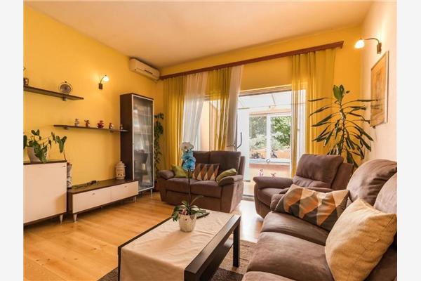 House K1, for 9 persons