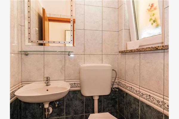 House K1, for 9 persons