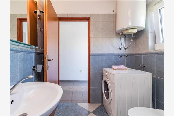 House K1, for 9 persons