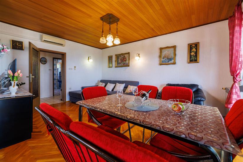 Apartment A2, for 4 persons