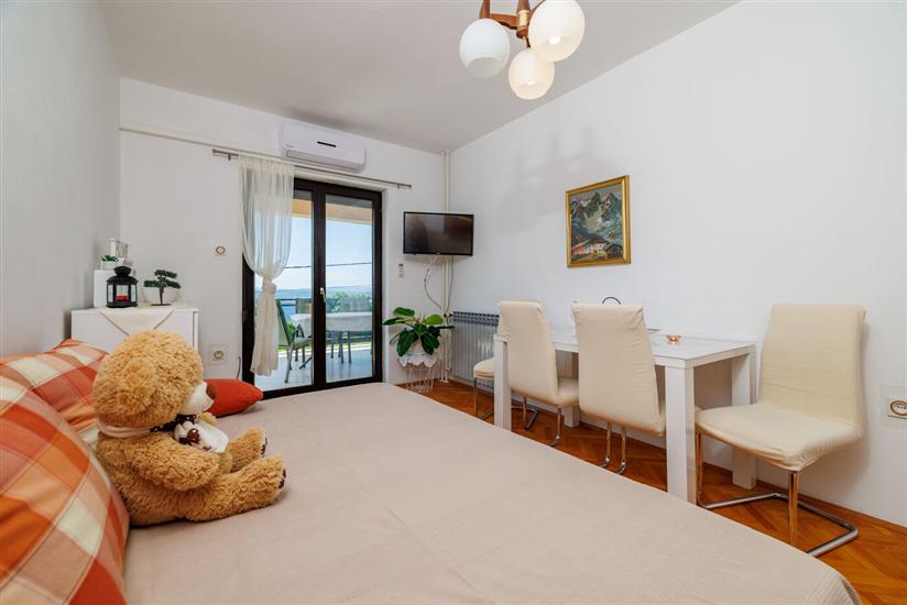 Apartment A1, for 4 persons