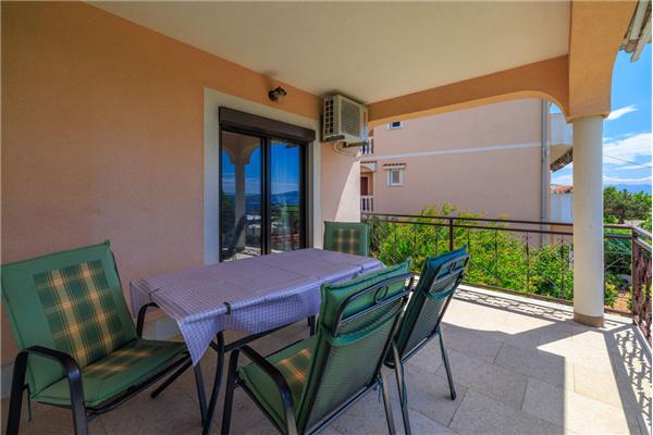 Apartment A1, for 4 persons