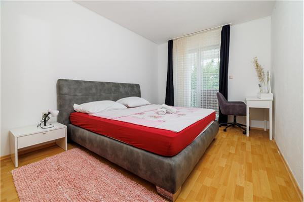 Apartment A1, for 8 persons