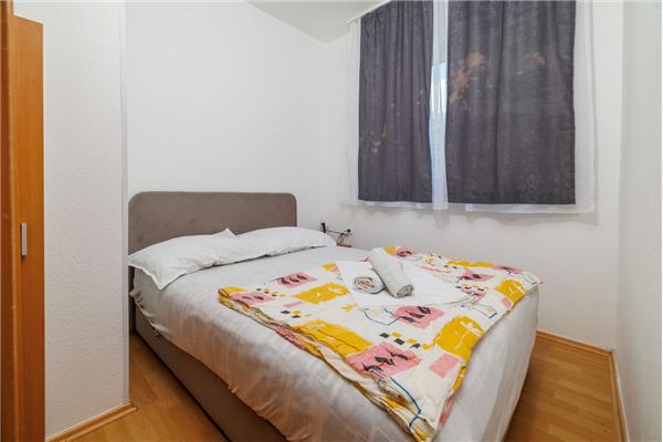 Apartment A1, for 8 persons