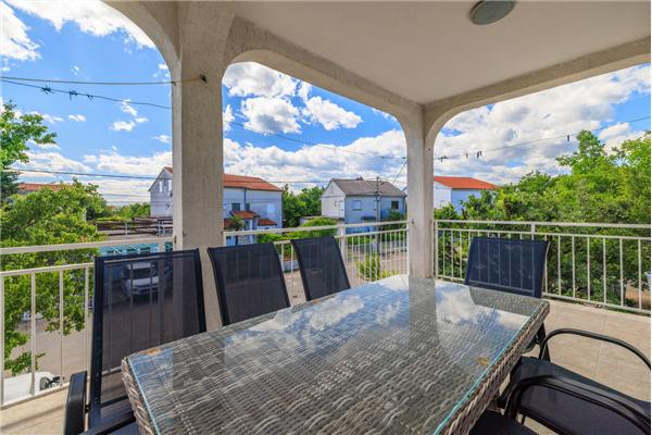 Apartment A1, for 8 persons