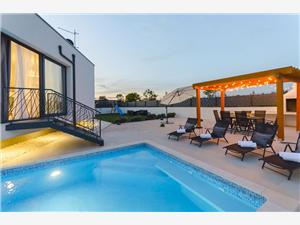 Villa Laurel Rupe, Size 80.00 m2, Accommodation with pool