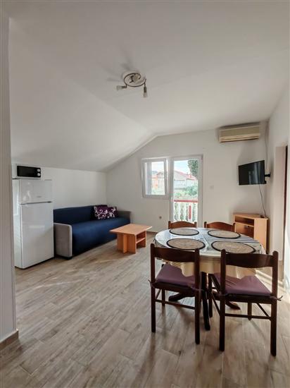 Apartment A1, for 6 persons