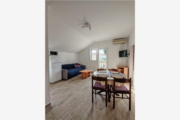 Apartment A1, for 6 persons