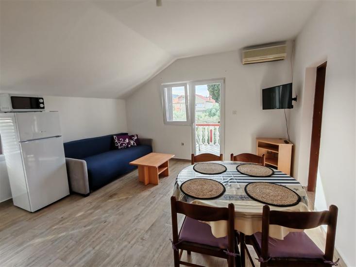 Apartment A1, for 6 persons