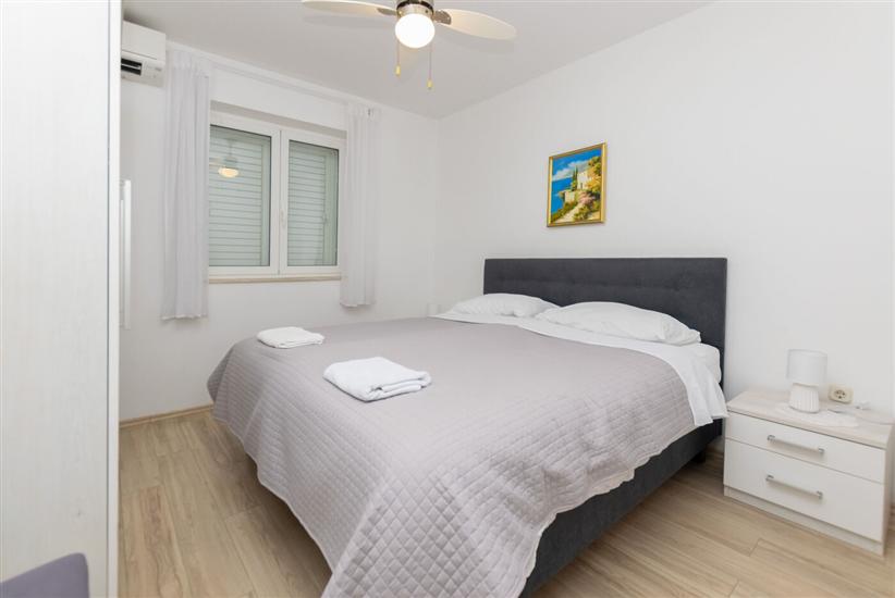 Apartment A1, for 6 persons