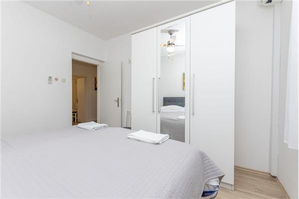 Apartment A1, for 6 persons