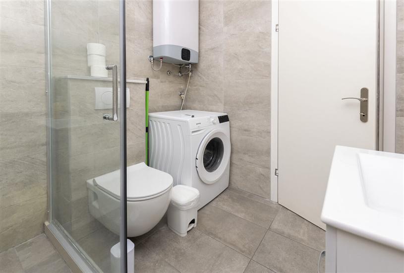 Apartment A1, for 6 persons