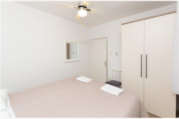 Apartment A1, for 6 persons