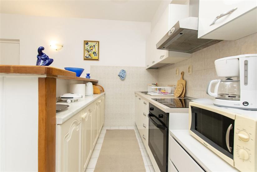 Apartment A1, for 6 persons