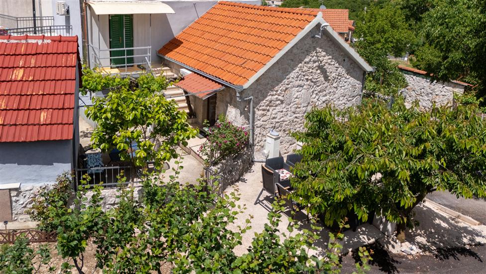 House Small paradise Slivno