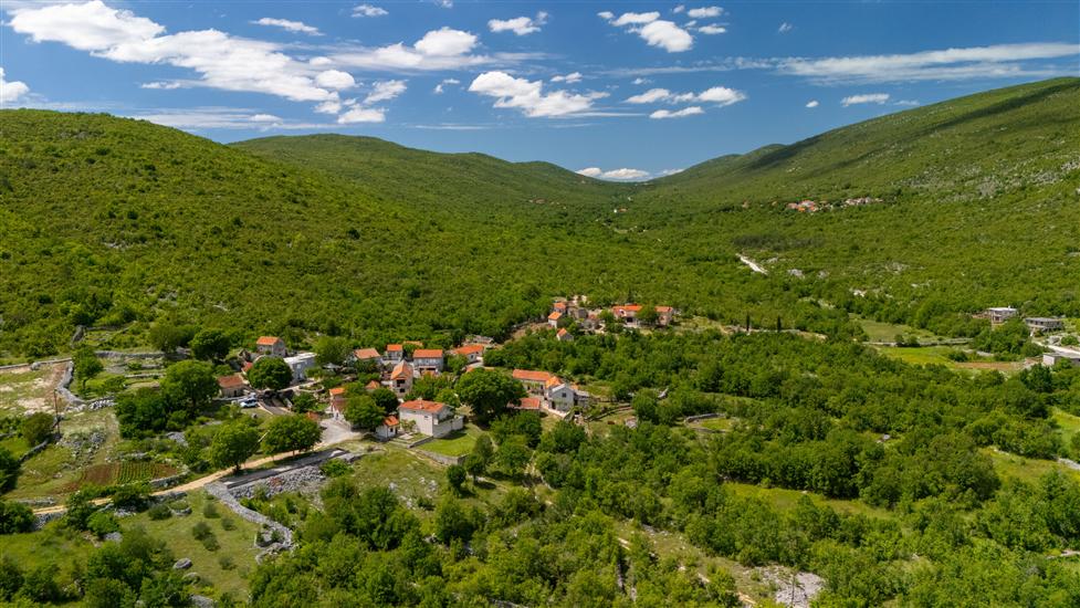 House Small paradise Slivno