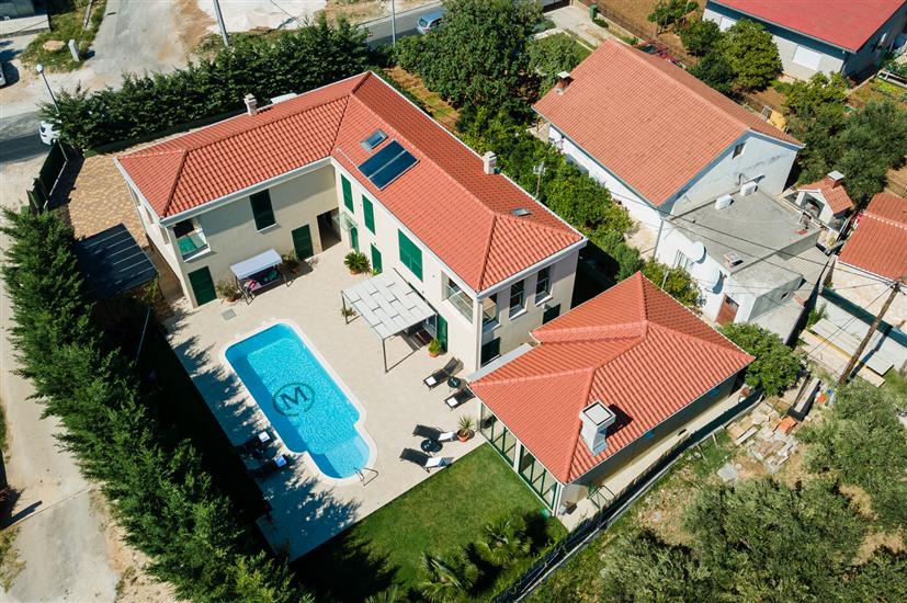 Villa Jolanda