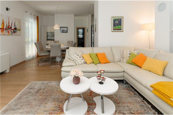 House K1, for 9 persons