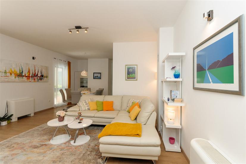 House K1, for 9 persons