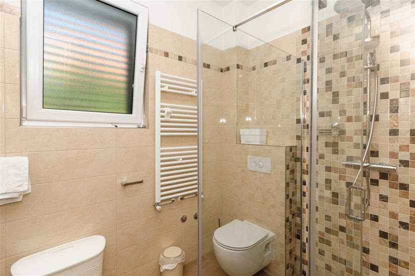 House K1, for 9 persons