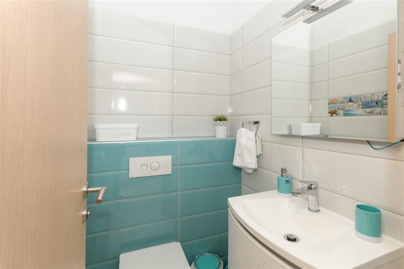 House K1, for 9 persons