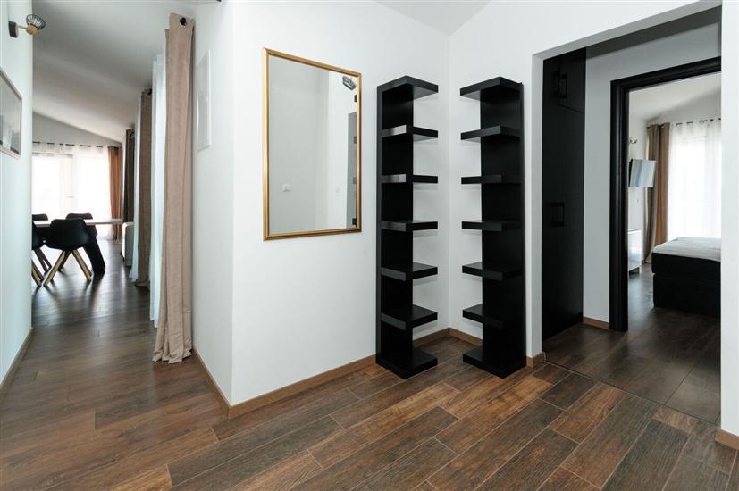 House K1, for 9 persons