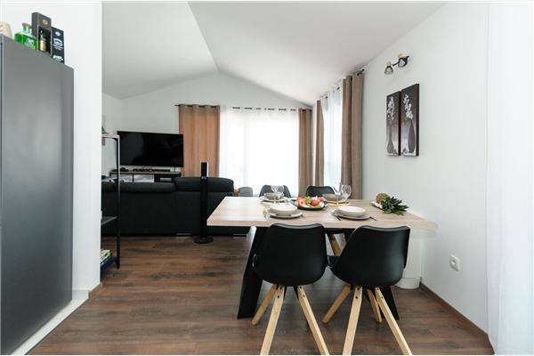 House K1, for 9 persons