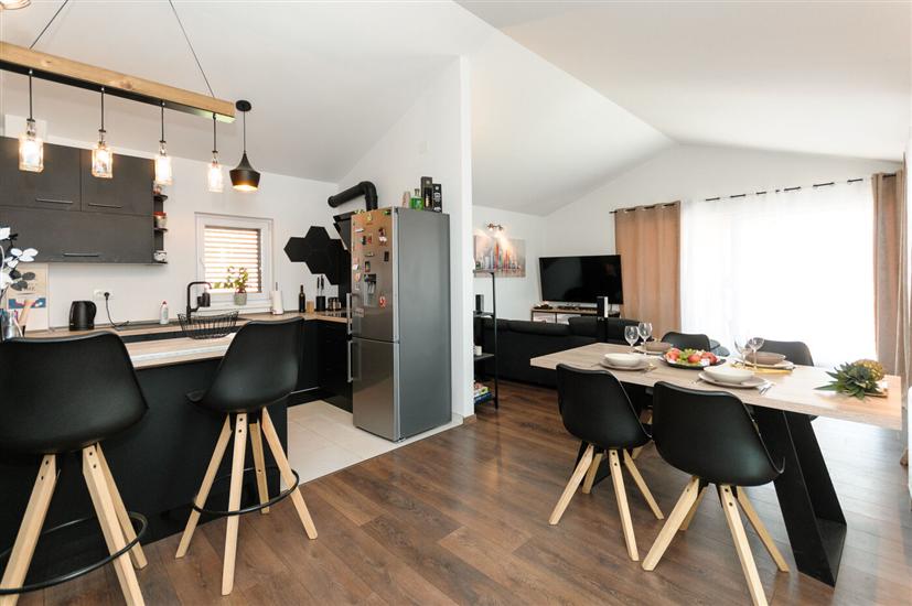 House K1, for 9 persons