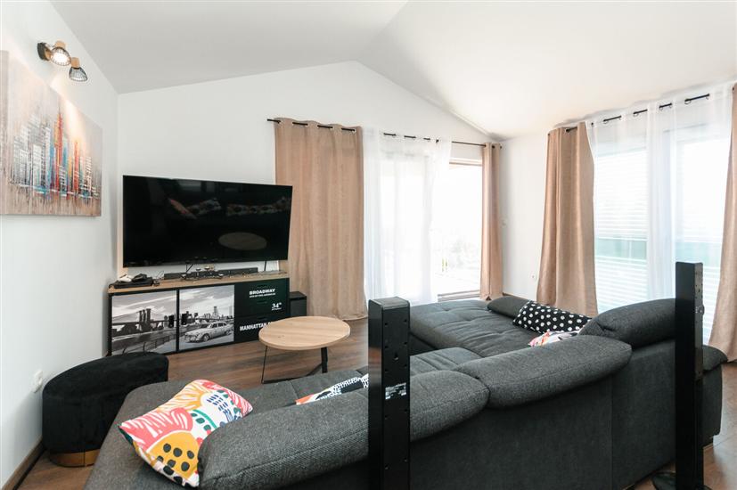 House K1, for 9 persons