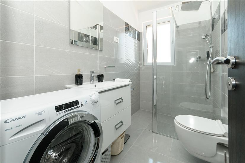 House K1, for 9 persons