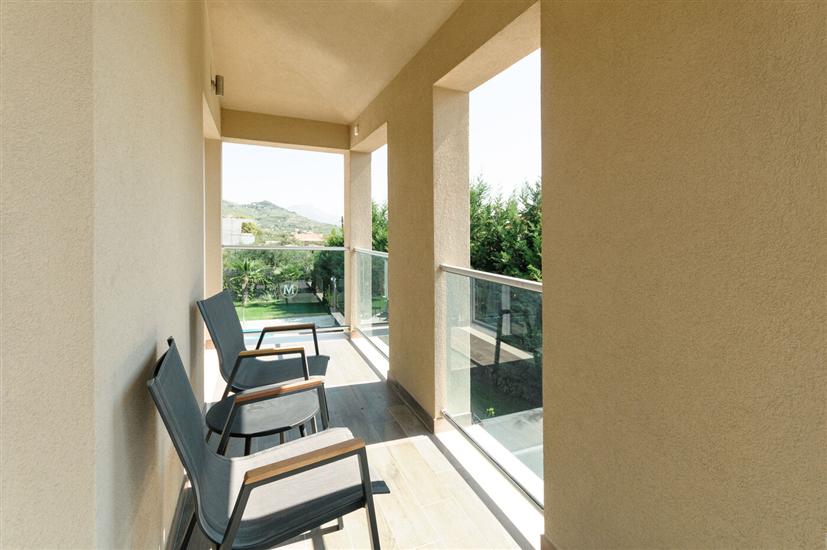 House K1, for 9 persons