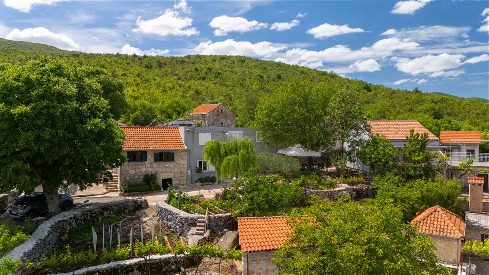 House Small paradise Slivno