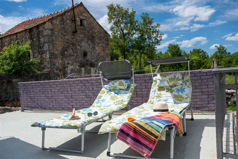 House Small paradise Slivno