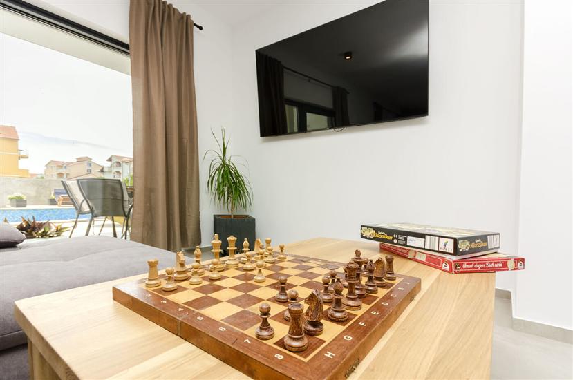 House K1, for 12 persons