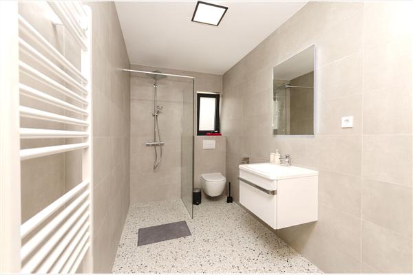 House K1, for 12 persons