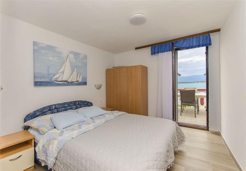 Apartment A1, for 4 persons