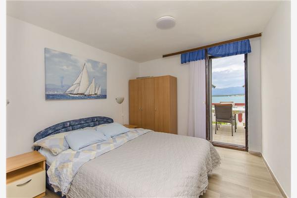 Apartment A1, for 4 persons