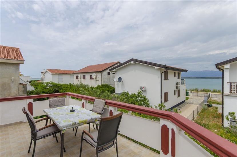 Apartment A1, for 4 persons