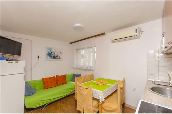 Apartment A1, for 4 persons