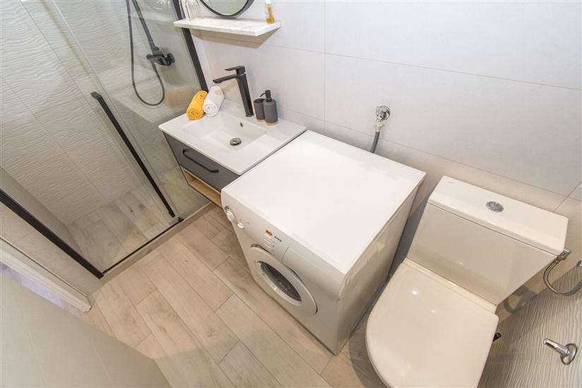 Apartment A2, for 5 persons