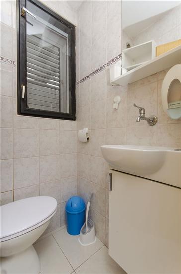 Apartment A2, for 3 persons
