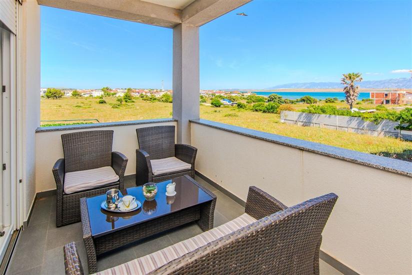 Lägenhet A1, för 6 personer