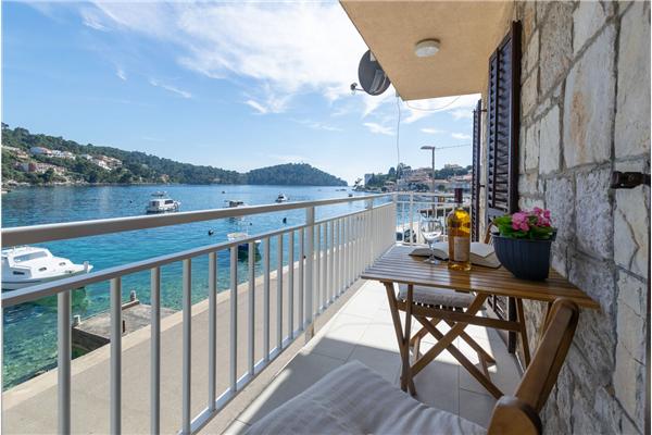 Apartment A1, for 5 persons