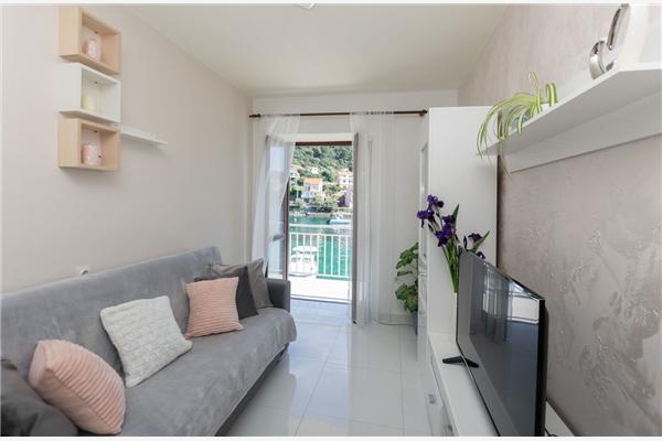 Apartment A1, for 5 persons